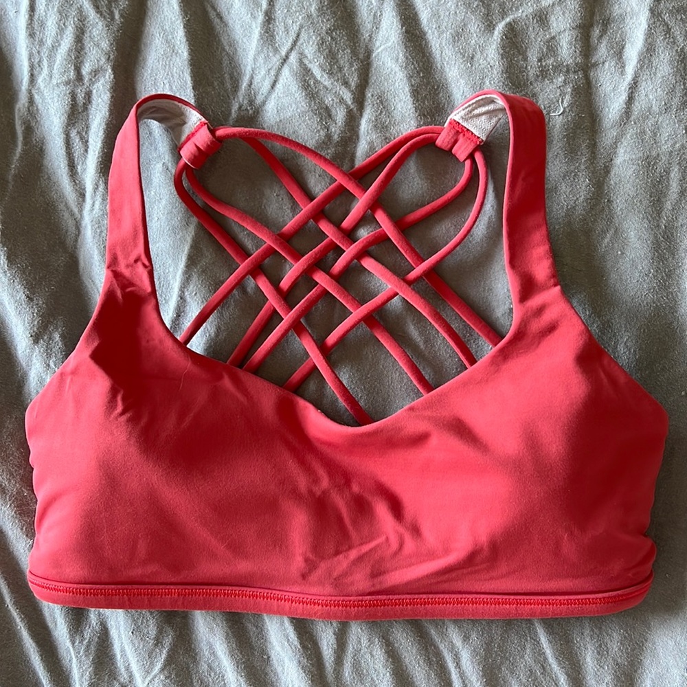 Lululemon Free To Be Wild Sports Bra